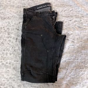 Reposhing this item!